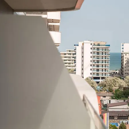 Topaz 96 In Odyssey Spa&pool-parking Διαμέρισμα Mamaia