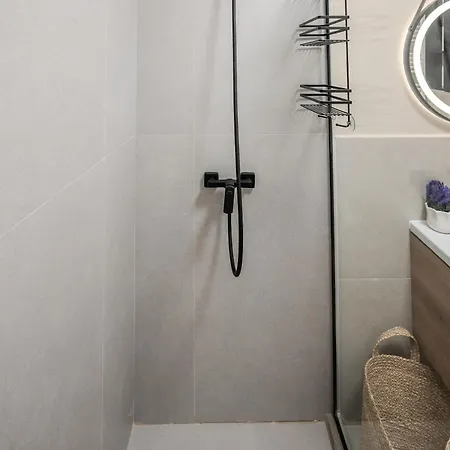 Διαμέρισμα Topaz 96 In Odyssey Spa&pool-parking Mamaia