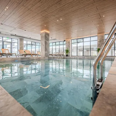 Topaz 96 In Odyssey Spa&pool-parking