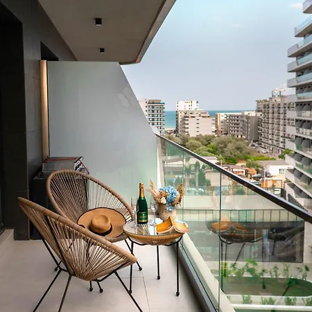 Topaz 96 In Odyssey Spa&pool-parking Mamaia